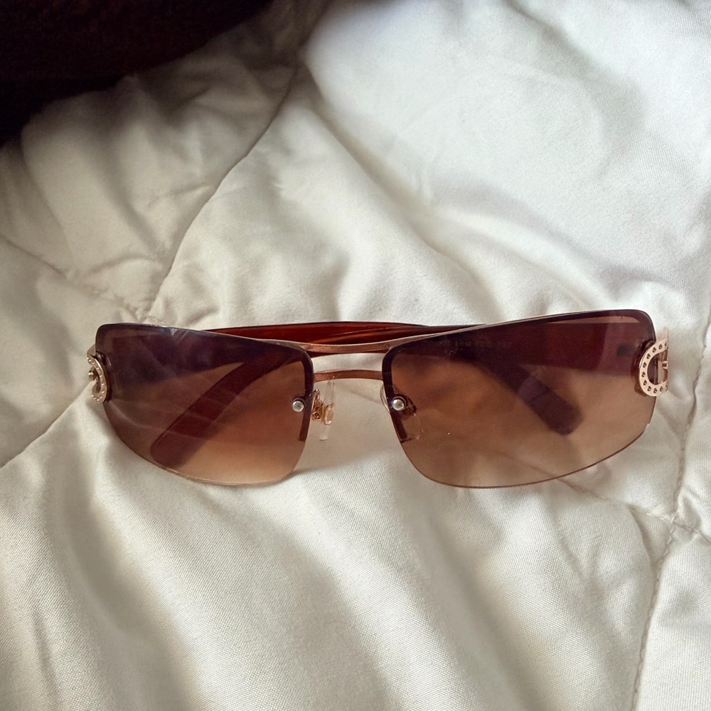 Gold Rim Brown Gradient Women’s Rimless Sunglasses